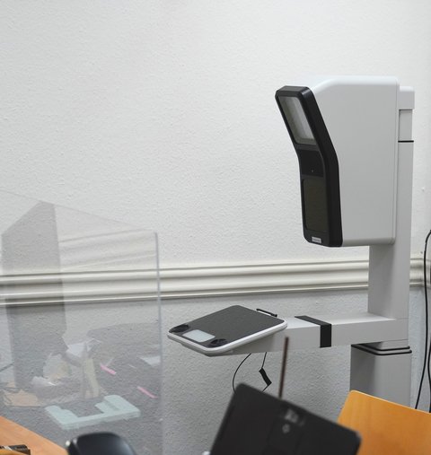 Ein neues digitales Fotosystem bzw. -gerät steht im Einwohnermeldeamt 